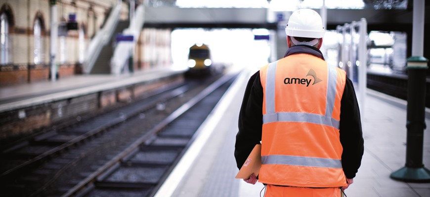 为了使雷丁和帕丁顿之间的铁路服务可靠性最大化，Amey公司将花费1100万英镑进行升级